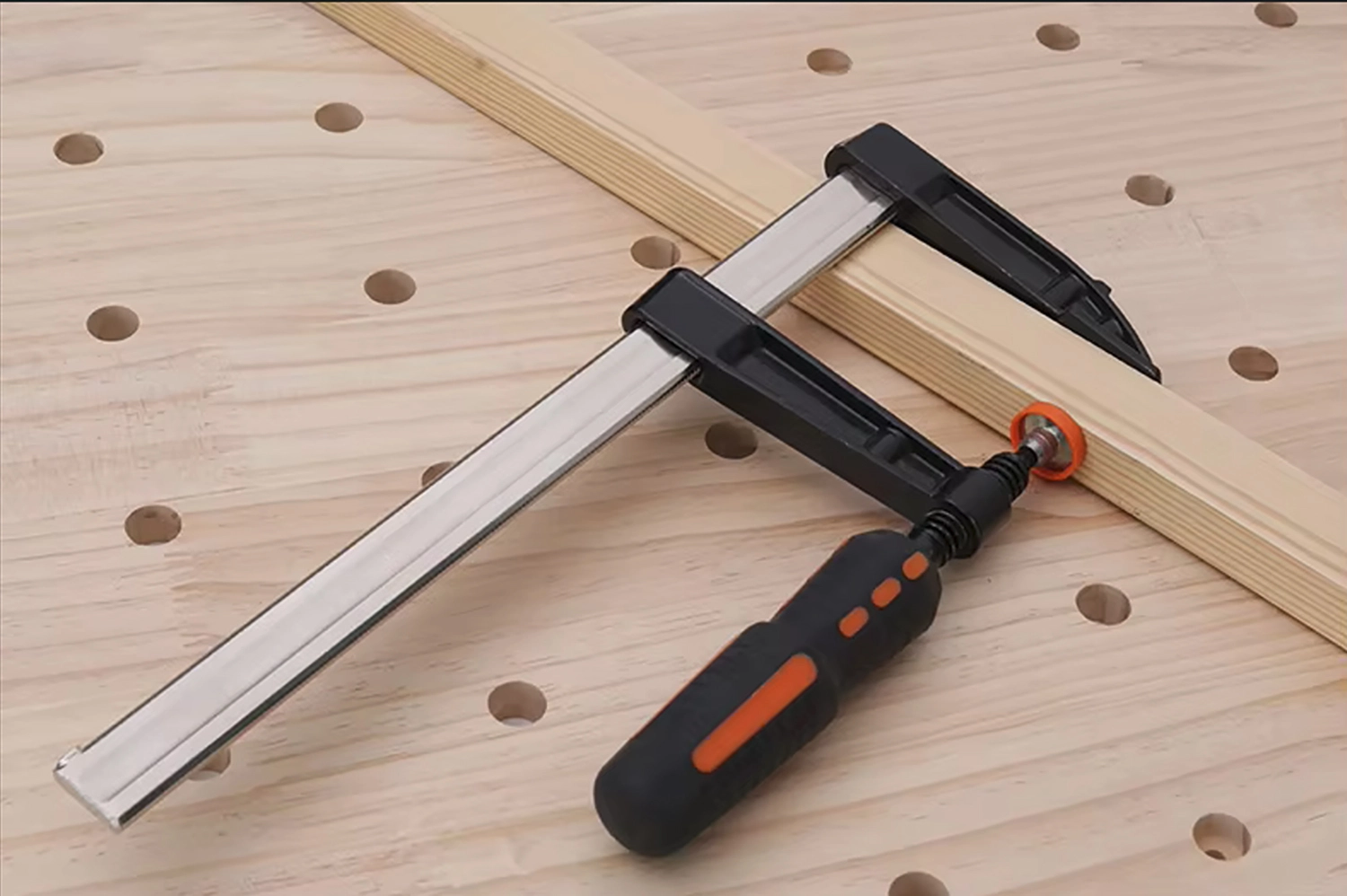 German DIN5117 F-Clamp