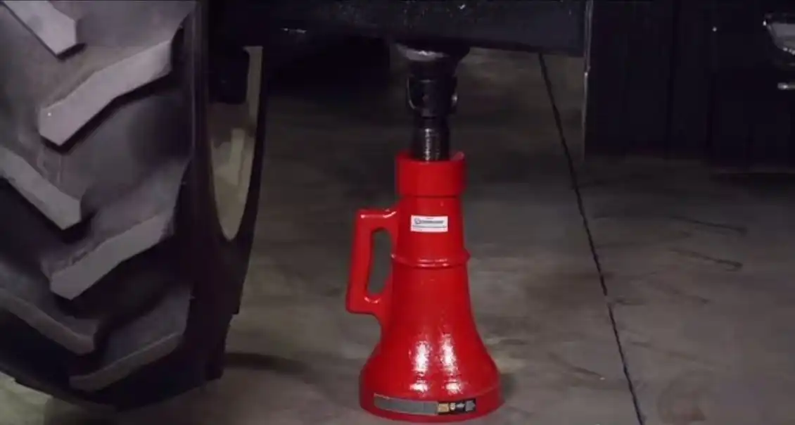 Where to Buy Industrial Screw Jacks in China for Middle East Projects?